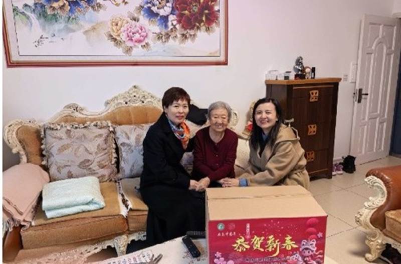 ������˹��